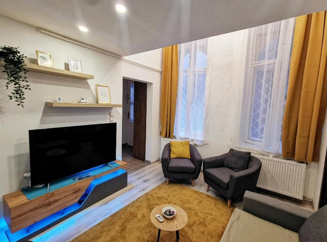 Nagymezo Street, In The Center, New Apartment 부다페스트 외부 사진